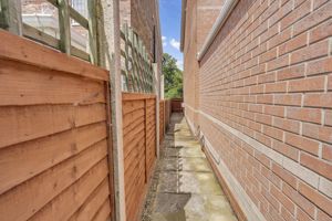 Photo 26- click for photo gallery